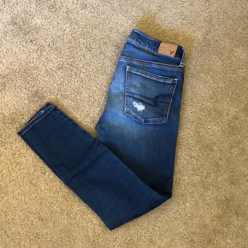 American Eagle ripped jeans